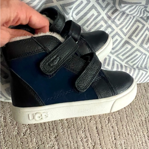 UGG Other - NEW Ugg fleece lined suede and leather little kid boots